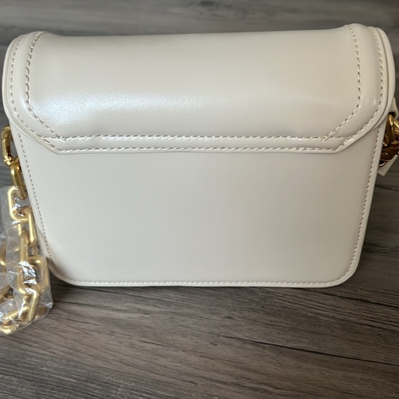 Zara Cross body bag with metal handle trim - Picture 6 of 10